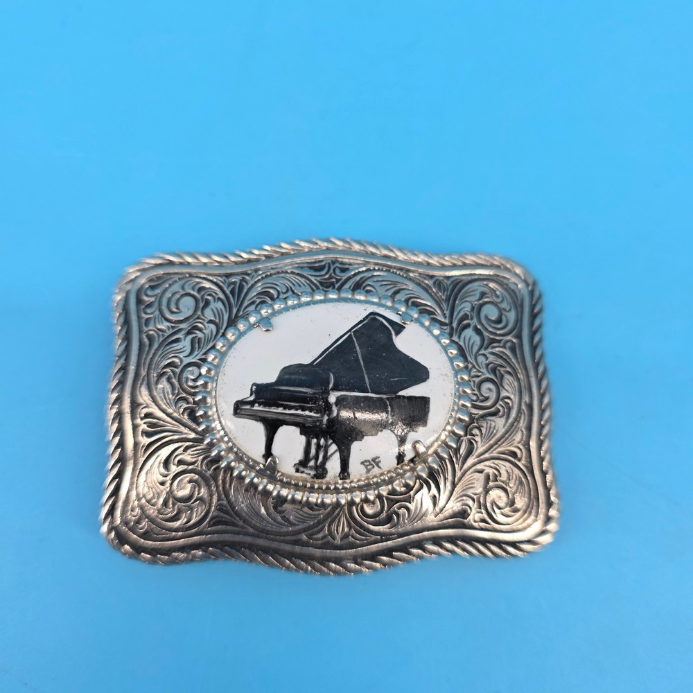 Vintage Western‎ Belt Buckle Silver Tone Ornate Scroll Grand Piano